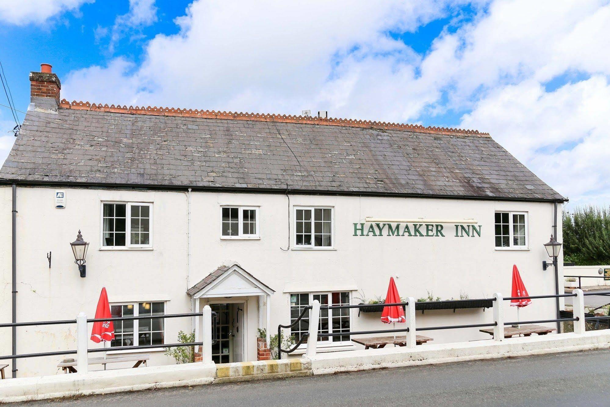 The Haymaker Inn Chard Exterior foto