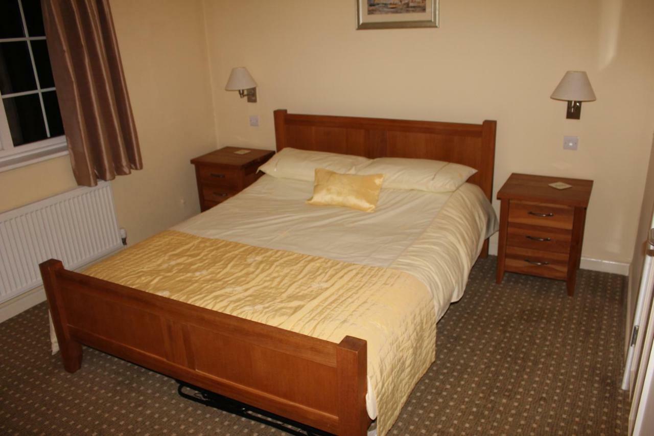 The Haymaker Inn Chard Zimmer foto