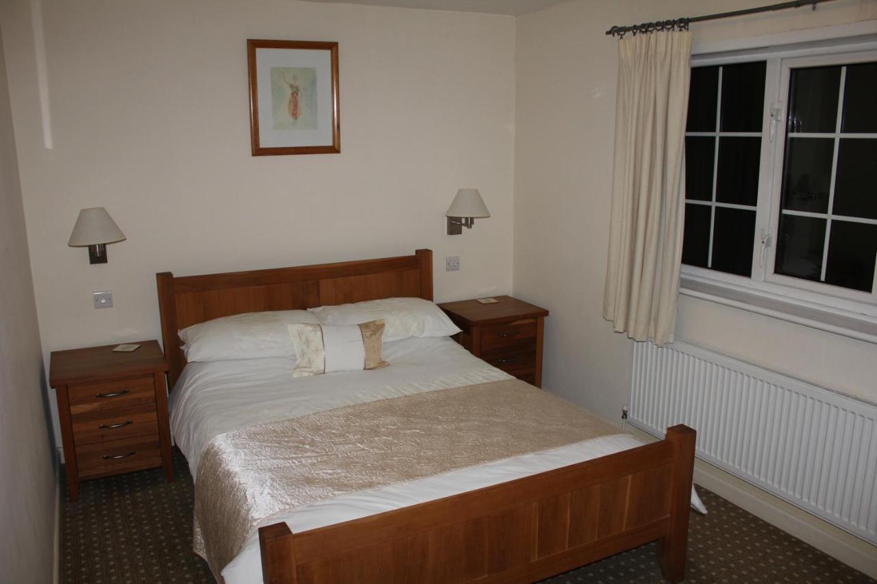 The Haymaker Inn Chard Zimmer foto